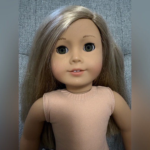 American Girl Doll Truly Me #39 with Blonde Hair and Hazel Eyes - Picture 2 of 10